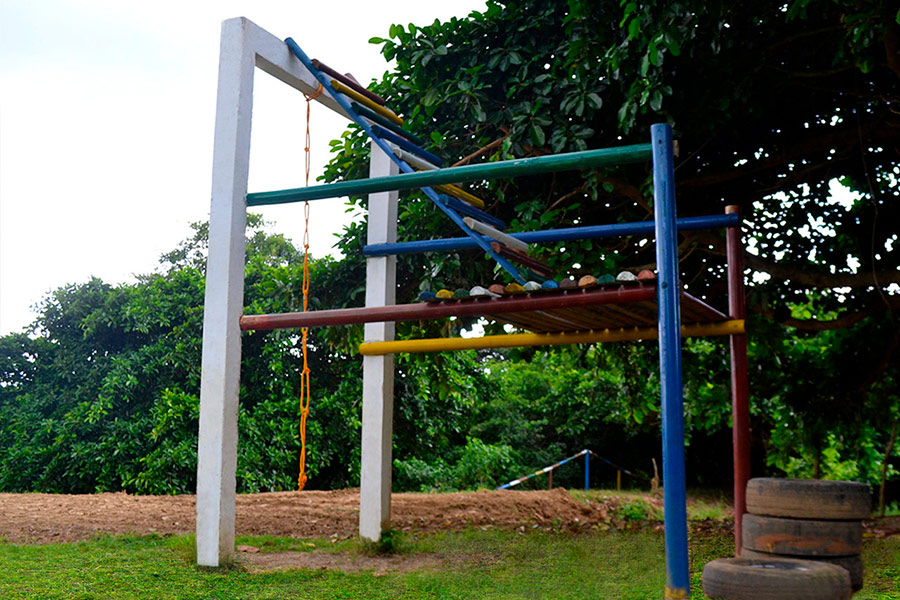 Pentathlon track