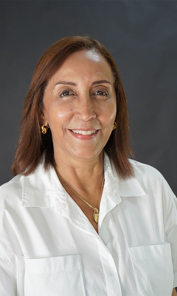 Elvira Martínez Marrugo, Principal of Cartagena International School